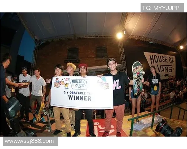 2018年东南亚足球锦标赛菲律宾对阵泰国精彩回顾与赛后分析 2018年东南亚足球锦标赛菲律宾对阵泰国精彩回顾与赛后分析